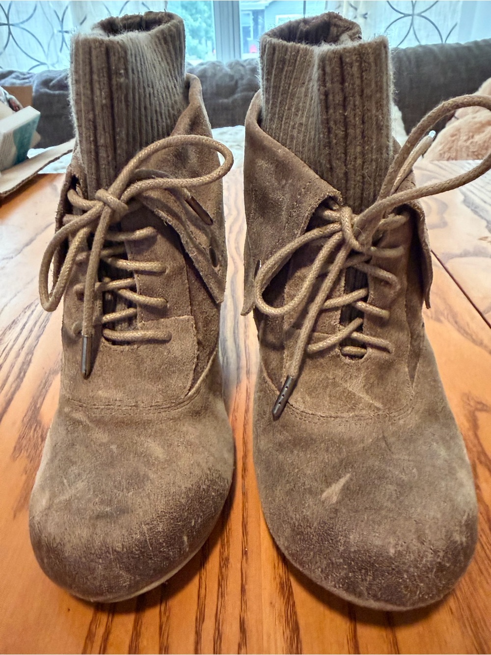 Dr. Scholl's Taupe Suede Sweater Knit Collar Lace Up Heeled Booties Size 7
